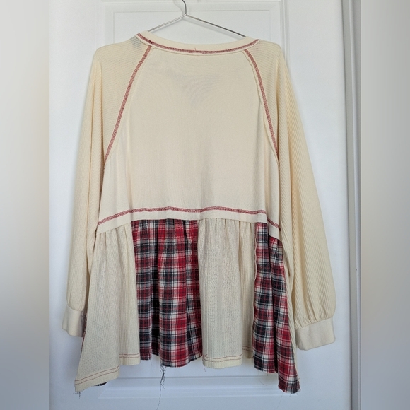 POL The Climb Around Neck Top Size  Small - Picture 12 of 12